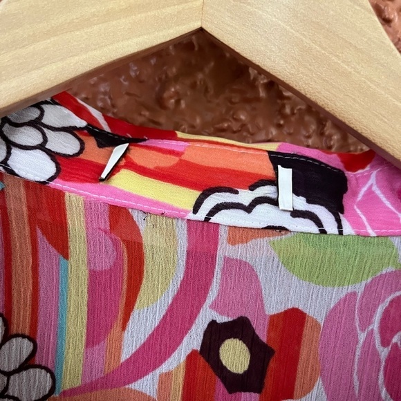 Retro Floral Top - Picture 6 of 6